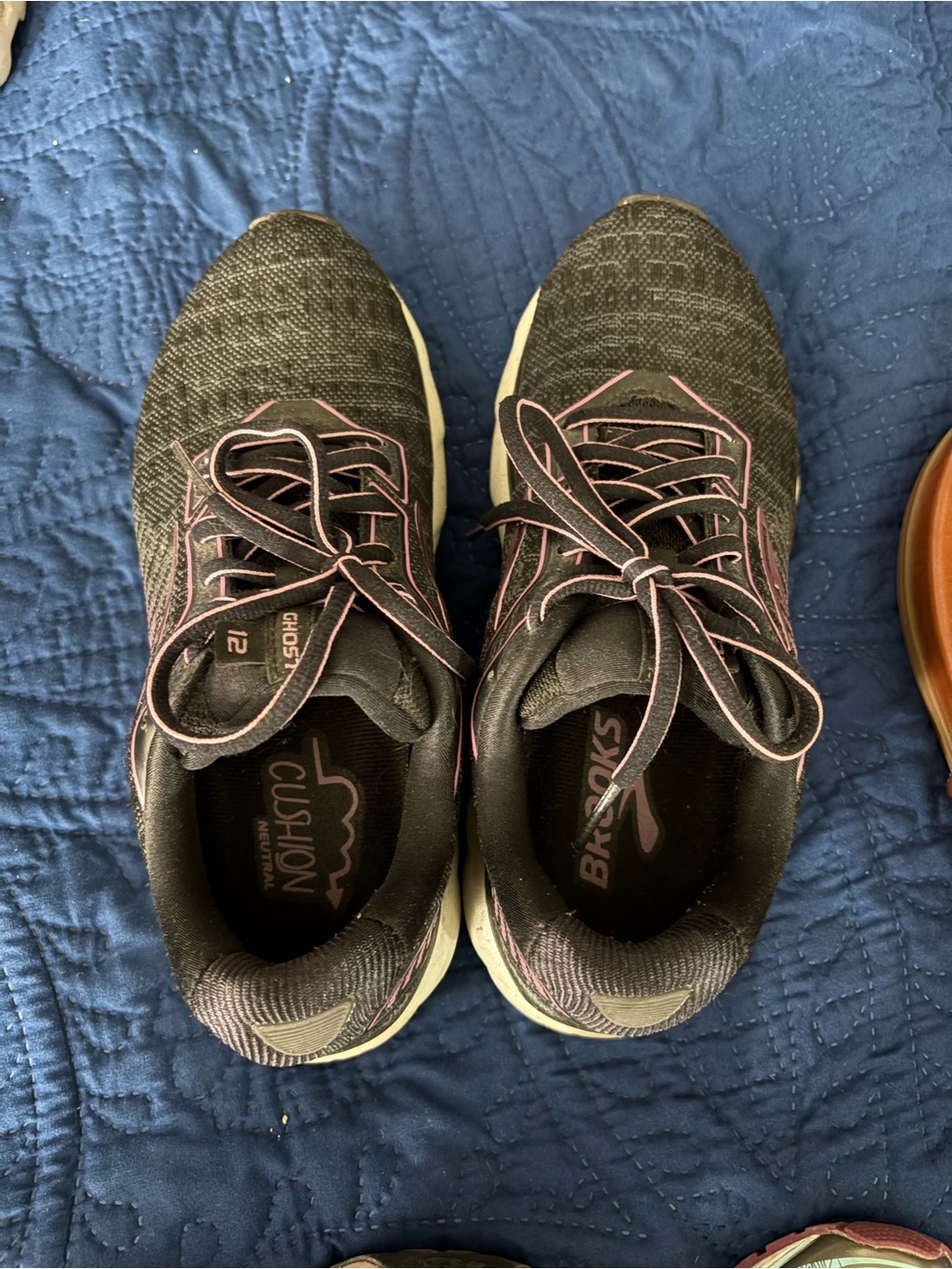Brooks Women's Black and Pink Cushioned Running Sneakers